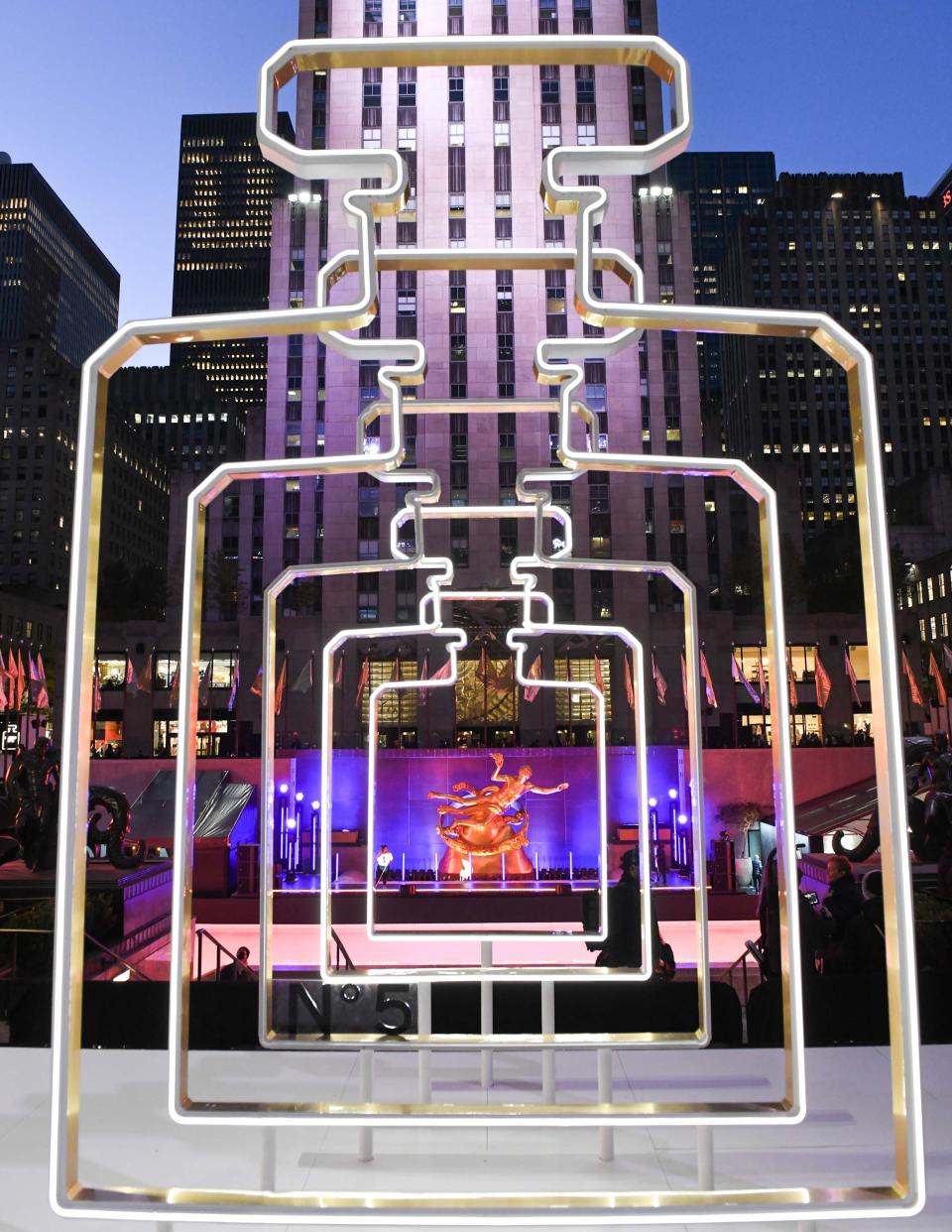 Celebrating Chanel N°5’s 100th Birthday at Rockefeller Center