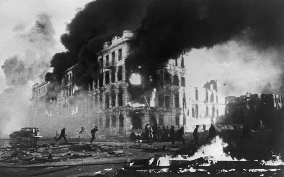 A German air raid during the Battle of Stalingrad - TASS