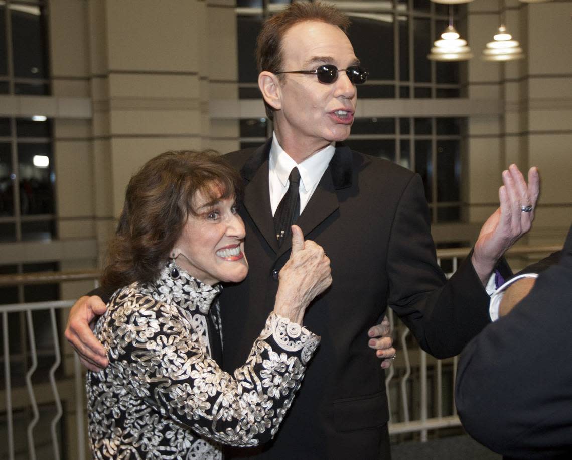 Ruth Buzzi and Billy Bob Thornton on the red carpet before the Lone Star International Film Festival banquet in Fort Worth in 2012.
