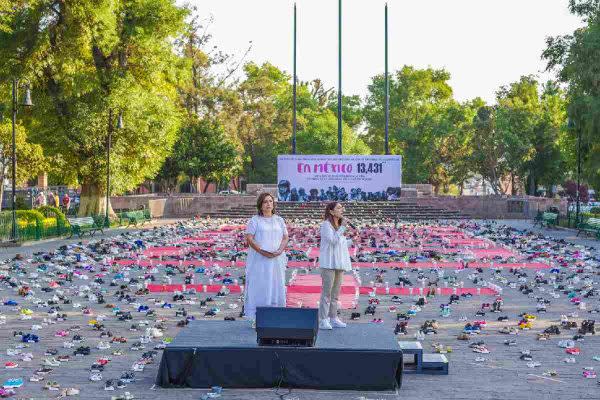 protesta en michoacán contra infanticidios y violencia contra infancias encabezada por xóchitl gálvez