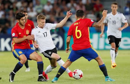 Spain's Hector Bellerin in action during the UEFA Under 21 Final at the  Stadion Cracovia in