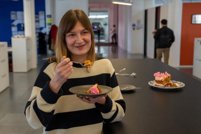 Office cake culture lives on in Britain despite health warning