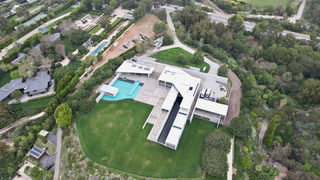 Couple Who Sold Malibu Mansion to Beyoncé and Jay-Z Pick Up