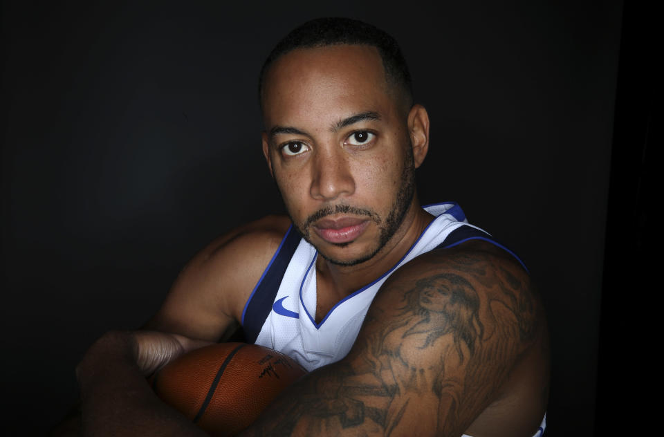 Mavericks guard Devin Harris lost his brother in a fatal car accident in Dallas on Thursday. (AP)