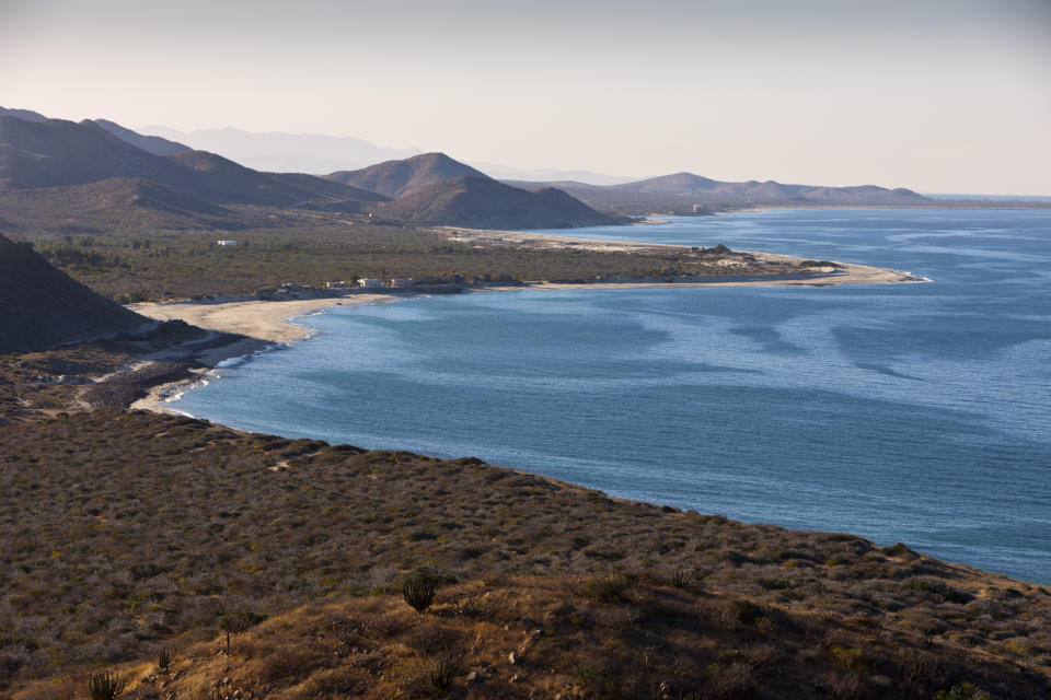 A view of the coastline in Cabo Pulmo National Marine Park. (Photo: Reinhard Dirscherl/Ullstein Bild via Getty Images)