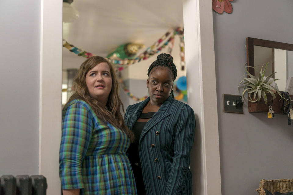 Bryant with&nbsp;Lolly Adefope&nbsp;as Fran, Annie's best friend. (Photo: Allyson Riggs/Hulu)