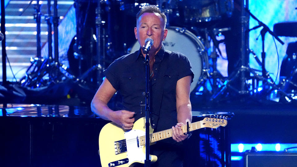 LOS ANGELES, CALIFORNIA - NOVEMBER 05: Bruce Springsteen performs on stage during the 37th Annual Rock & Roll Hall Of Fame Induction Ceremony at Microsoft Theater on November 05, 2022 in Los Angeles, California. (Photo by Jeff Kravitz/FilmMagic)