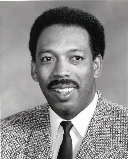 Former Tennessee basketball coach Wade Houston