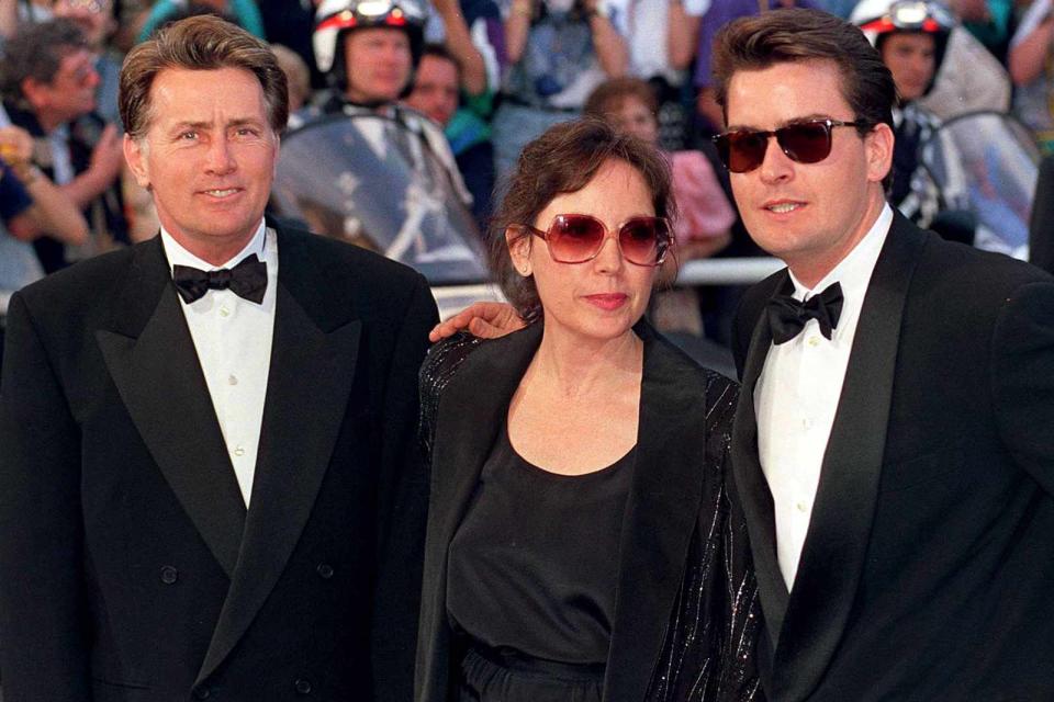 <p>Starstock/Photoshot/Everett Collection</p> Martin, Janet and Charlie Sheen.