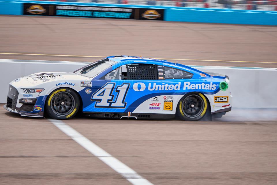 Ryan Preece ha tenido un auto fuerte en cada una de las últimas tres carreras.  La ley de los promedios dice que pronto llegará un buen final.  Estamos apostando, es esta semana y es suficiente para una sorpresa de primera ronda.