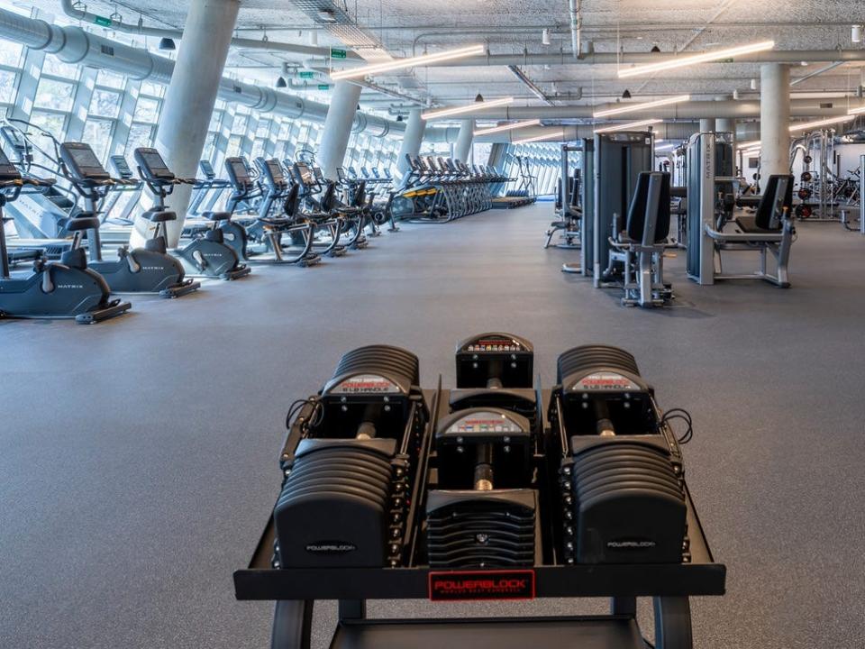 Actual photo of American Airlines' Skyview 6 fitness center.