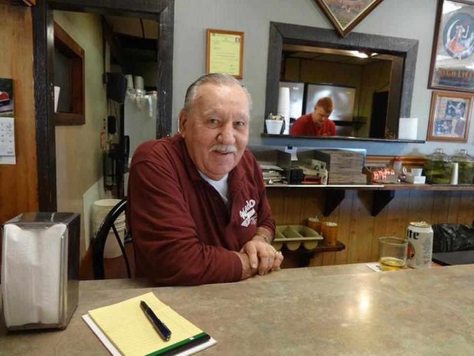 Ron Williams, founder of Wyandot Barbeque, died in February at 78.