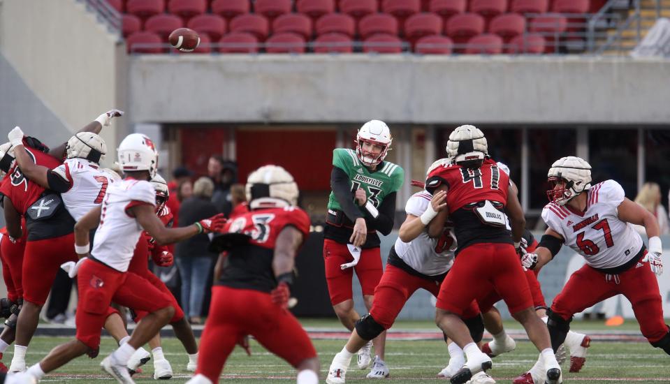 Louisville’s Jack Plummer throws the ball during the Cardinals' spring game on April 21, 2023.