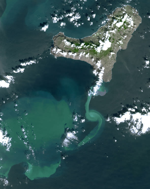 Volcanic tremors began on the Island of El Hierro in the Canary Islands. In October, an underwater volcanic vent began erupting. November 1, 2011. (Photo by: Universal History Archive/UIG via Getty Images)