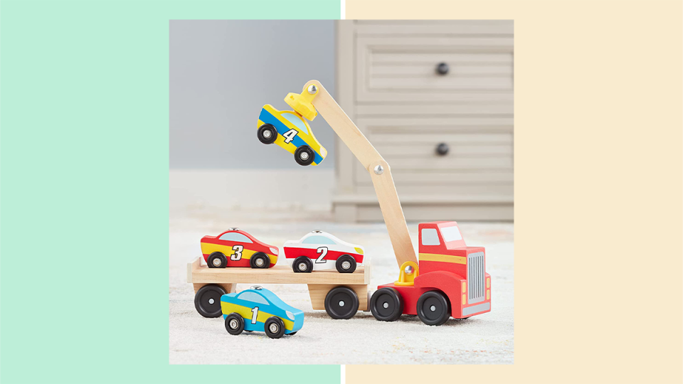 Best Melissa & Doug toys: Magnetic car loader