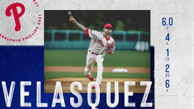 維拉史奎茲（Vince Velasquez）6局失1分自己打回1分拿下本季勝。（圖／翻攝自費城人推特）