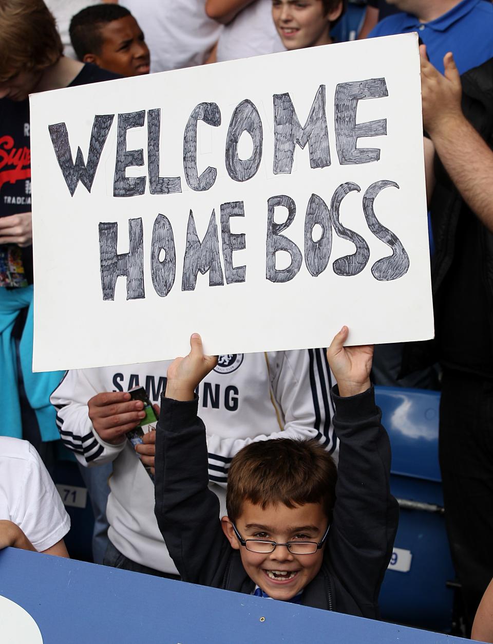 Chelsea fans welcome back Jose Mourinho.