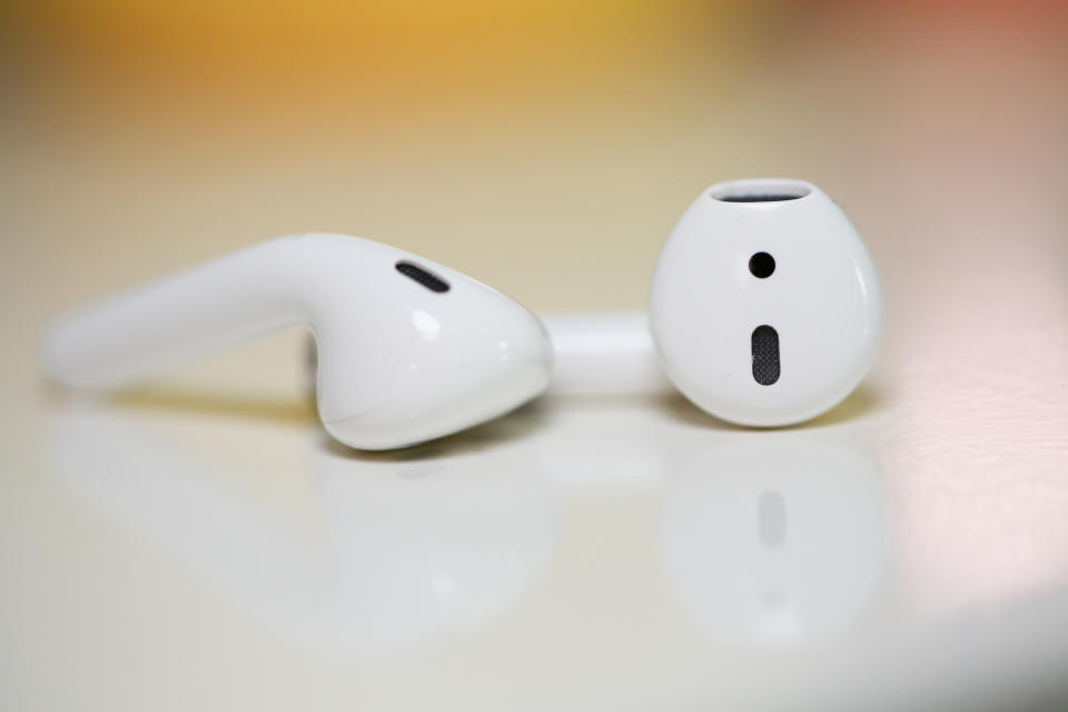 <p>Gli AirPods sono quelli più desiderati. (Getty) </p>