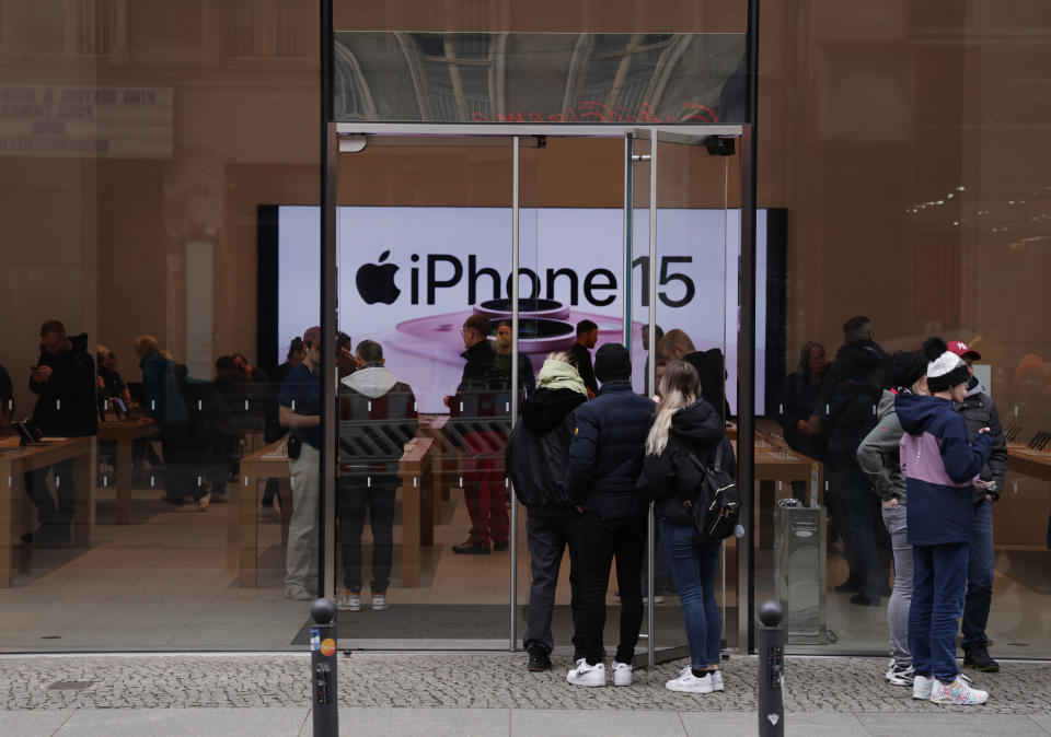 Apple Store en Berlín, Alemania. (Foto: Sean Gallup/Getty Images)