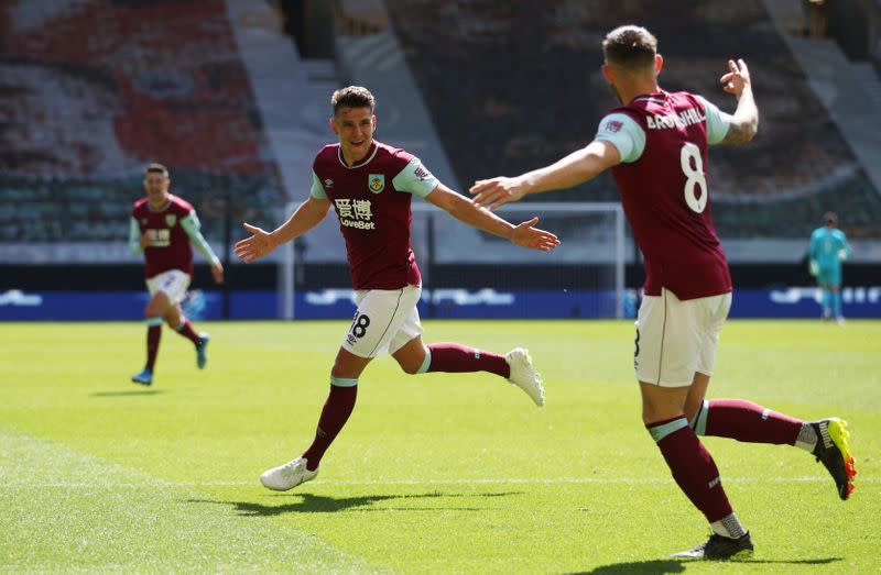 Premier League - Wolverhampton Wanderers v Burnley