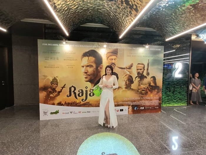 Angie attended the premiere of 'Rajah'