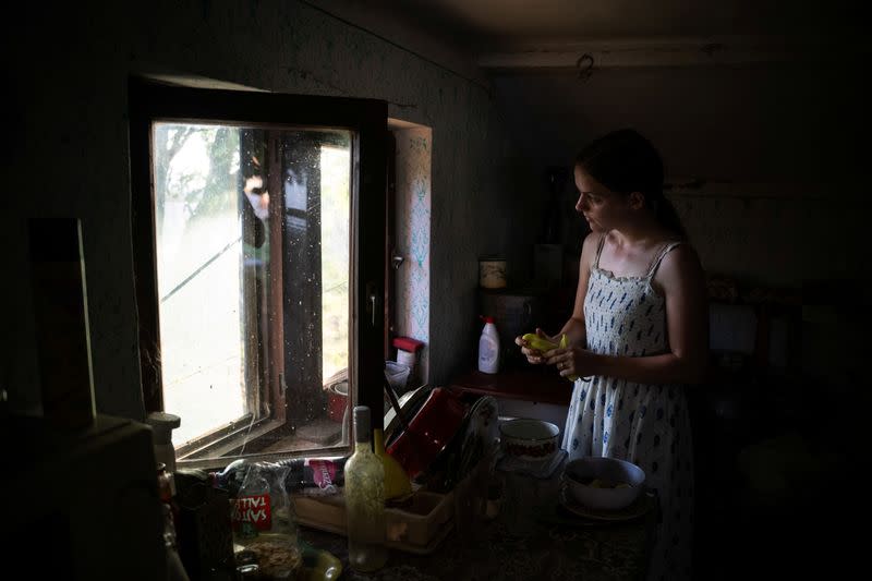 The Wider Image: Sustainable living offers hope for future for Hungarian families