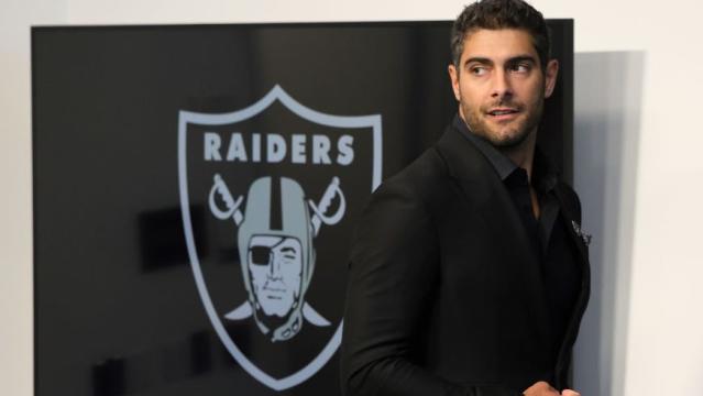 QB Jimmy Garoppolo agrees to deal with Raiders, source says