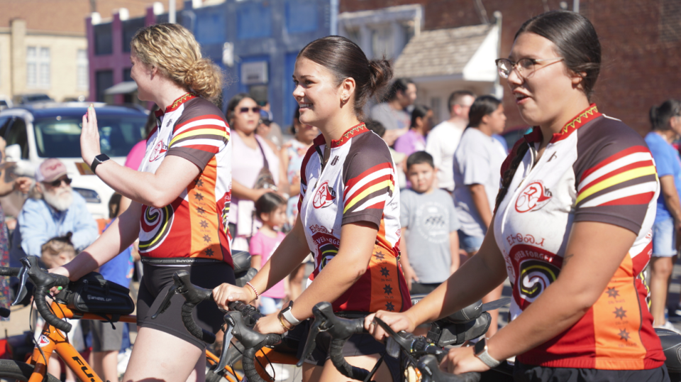 <em>Cherokee cyclists (Photo/Darren Thompson)</em>