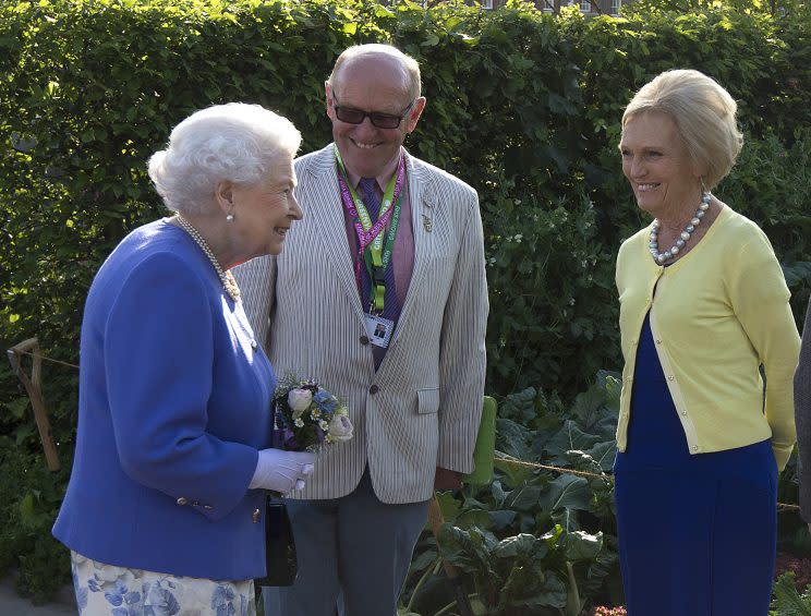 <i>The Queen met Mary Berry [Photo: PA]</i>