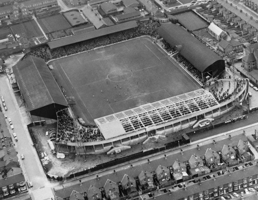 Der Ayresome Park war von 1903 bis 1995 die Spielstätte des FC Middlesborough. 1966 war es eines der WM-Stadien und Ort der sensationellen 0:1-Niederlage Italiens gegen Nordkorea. 1997 wurde es abgerissen und durch Wohnanlagen ersetzt