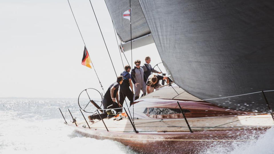 Sailing yacht “Elida” on the high seas. - Credit: Jan Brugge