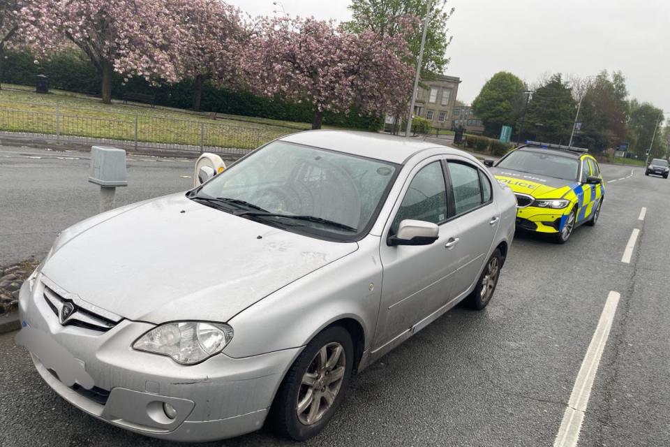 Car seized for no insurance, MOT, and carrying too many passengers <i>(Image: Police)</i>