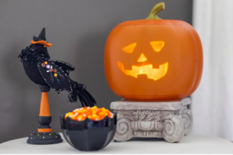 This talking pumpkin will stand out from your Halloween decor. (Photo: HSN)