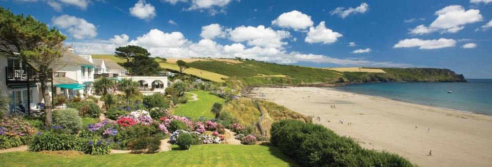 A perfect beachfront location and one of the best afternoon teas in Cornwall (The Nare)