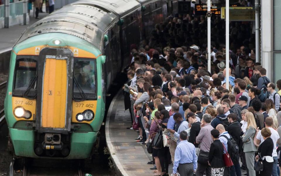 Southern strikes: Deal agreed between rail chiefs and Aslef union over driver-only trains