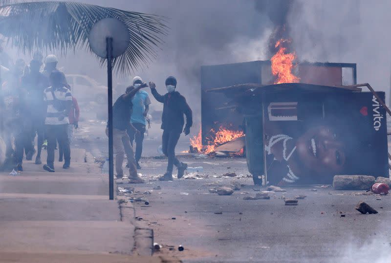 More unrest in Senegal as police clash with opposition supporters