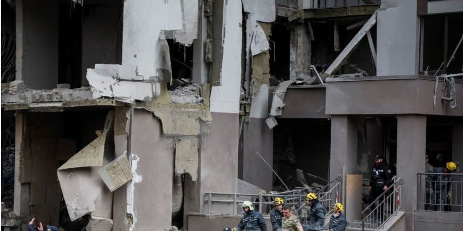 Russia destroys residential buildings across Ukraine