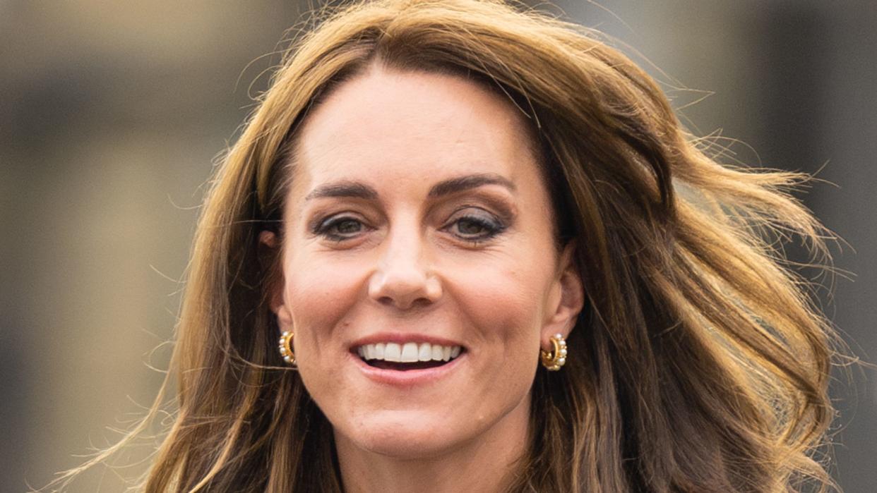 Kate Middleton visits Leeds in 2023 wearing green suit and gold jewellery