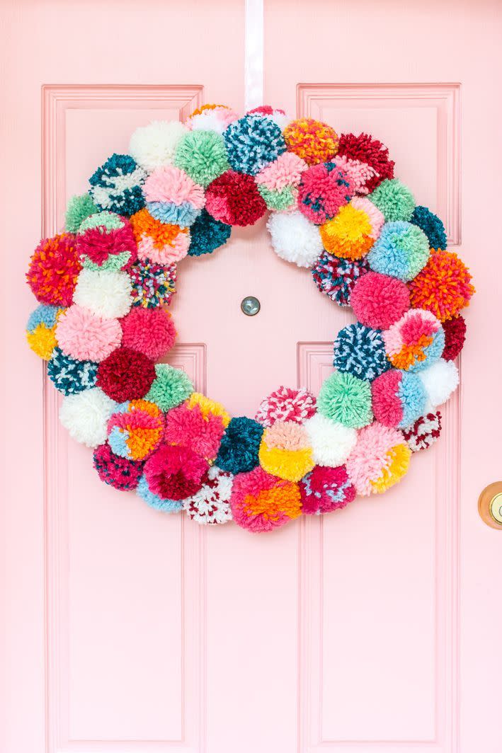 Pom Pom Wreath