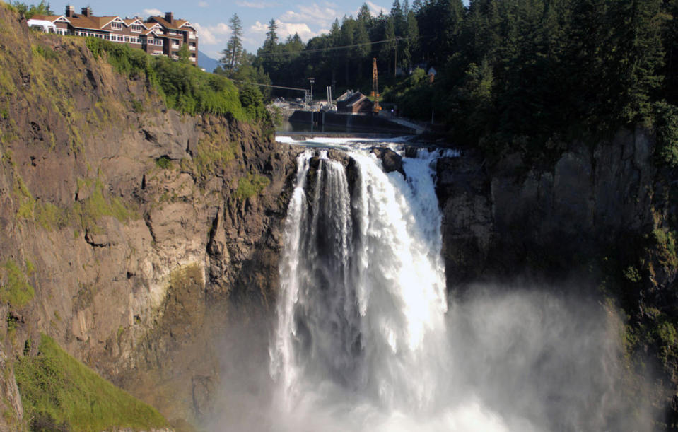 Chasing waterfalls - Washington State