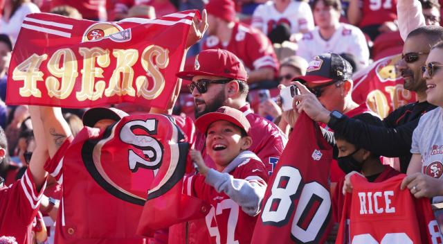 49ers fans taking over Bank of America Stadium in Week 5