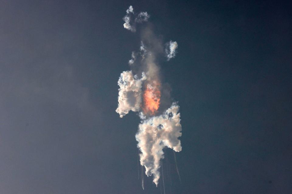 SpaceX’s next-generation Starship spacecraft explodes after its launch (Reuters)