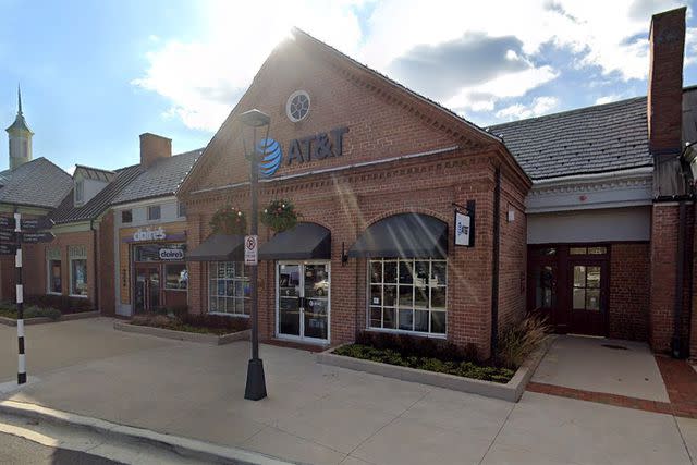 <p>Google Maps</p> The AT&T store in Gaithersburg