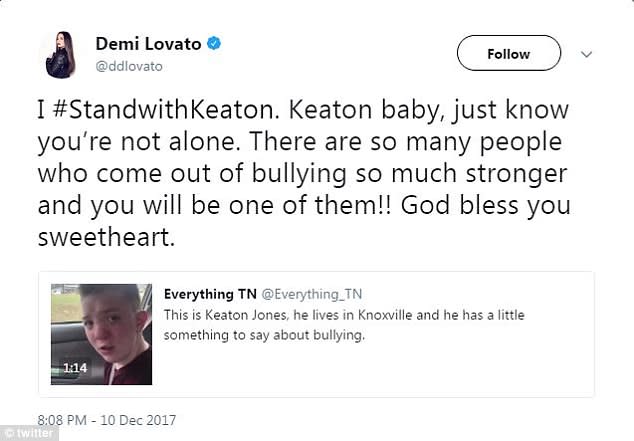 Demi Lovato le envió buenos deseos y mucho amor.