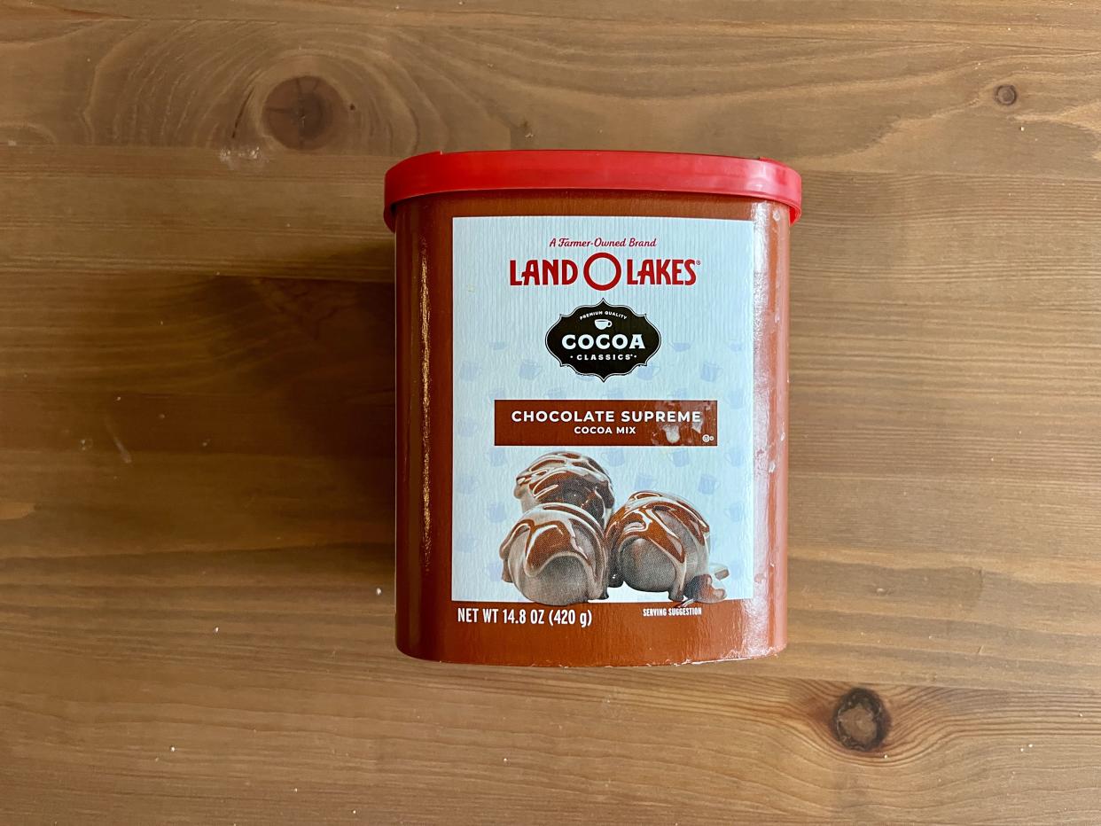 a box of land o lakes chocolate supreme hot cocoa mix