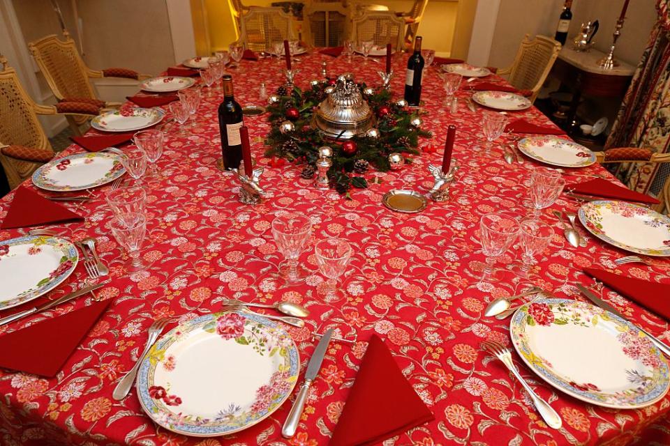 Don’t worry if your decoration skills are lacking this festive season. (Getty)