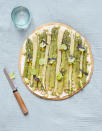 <p>Découvrir la recette de la <a href="https://www.elle.fr/Elle-a-Table/Recettes-de-cuisine/Tarte-aux-asperges-et-au-vieux-comte-3674678" rel="nofollow noopener" target="_blank" data-ylk="slk:Tarte aux asperges et au vieux comté;elm:context_link;itc:0;sec:content-canvas" class="link ">Tarte aux asperges et au vieux comté</a></p><br>