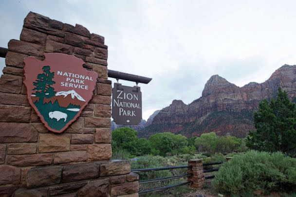 PHOTO: In this Sept. 15, 2015 file photo the sign to Zion National Park near Springdale, Utah is seen. (Rick Bowmer/AP, FILE)
