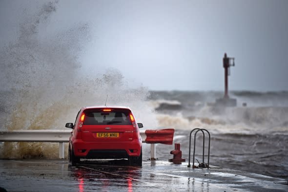 New £97m Met Office supercomputer to offer more accurate weather forecasts