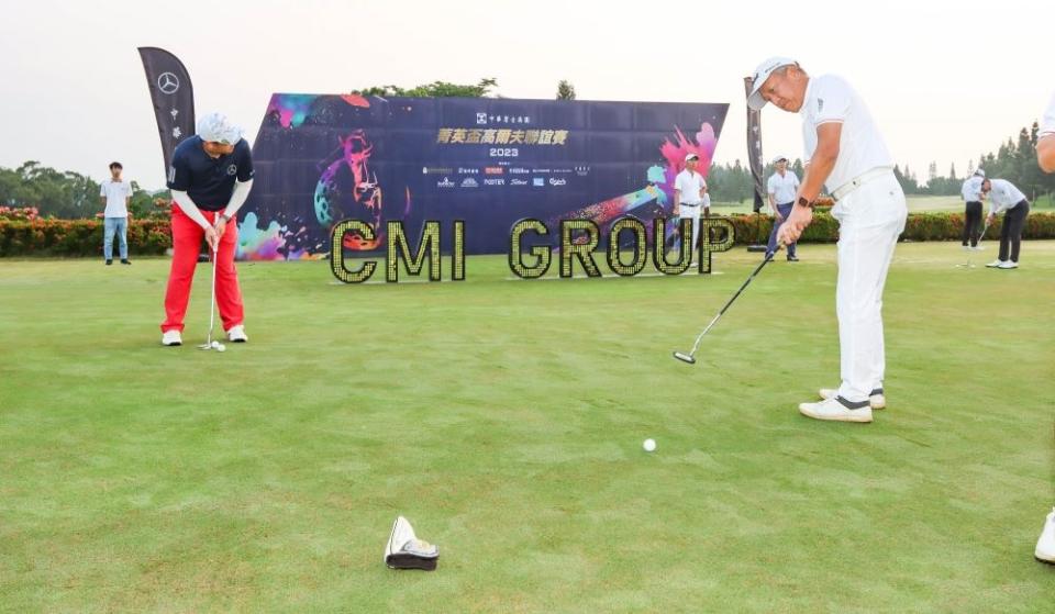 《圖說》高爾夫運動老少皆宜，迎合了當今世界的潮流趨勢，中華賓士「菁英盃高爾夫聯誼賽」資料照片。